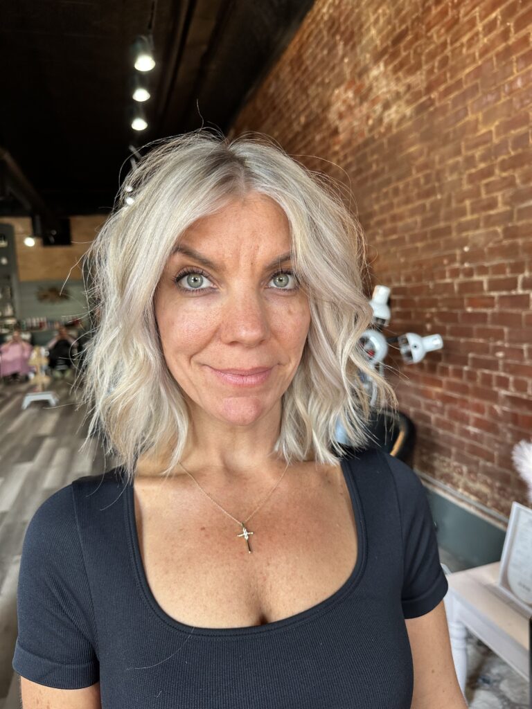 Fresh-Blonde-Haircut